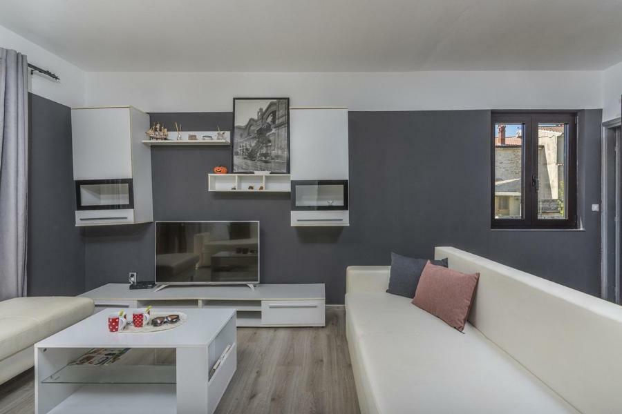 Apartment Zak Novigrad Istria Exteriér fotografie